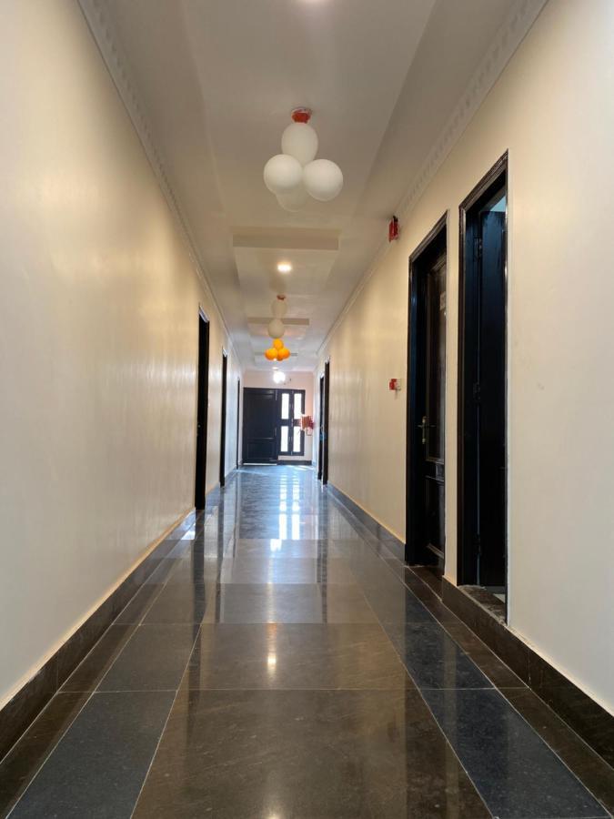 S.R Plaza Hotel Khurja Ngoại thất bức ảnh