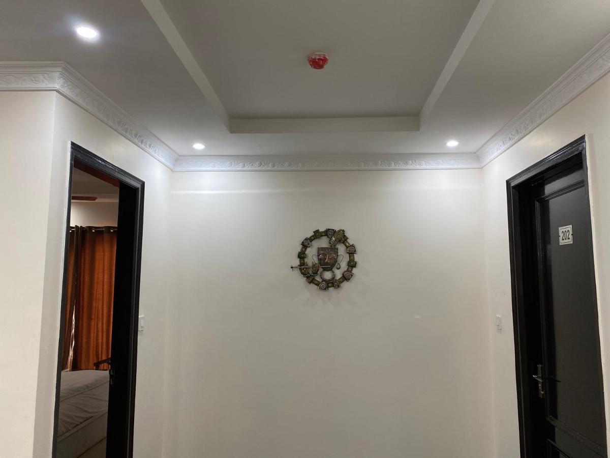 S.R Plaza Hotel Khurja Ngoại thất bức ảnh